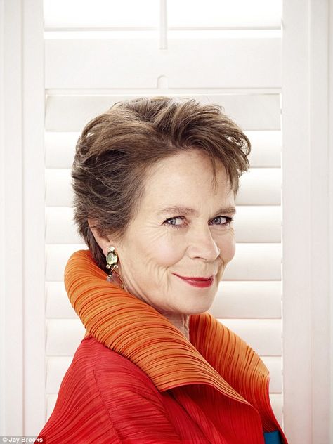 Celia imrie Celia Imrie, Sally Brown, Classic Films Posters, Susan Sarandon, Jamie Lee Curtis, Richard Gere, Jamie Lee, Helen Mirren, English Actresses