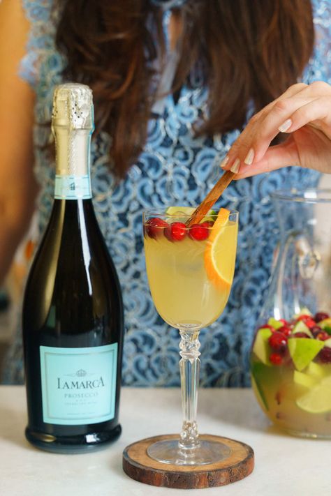 Prosecco Sangria | La Marca Prosecco Cocktails Sangria With Prosecco, Italian Sangria, Prosecco Sangria, Fall Punch Recipes, Apple Cider Mimosa Recipe, Lemon Drop Recipe, Apple Cider Mimosa, Holiday Sangria, Bellini Recipe