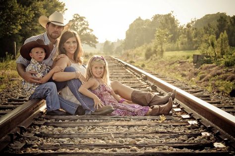 Railroad Photoshoot, Track Pictures, Wood Photography, Railroad Pictures, Family Picture Poses, Future Photos, Photography Poses Family, Family Photo Pose, Woods Photography