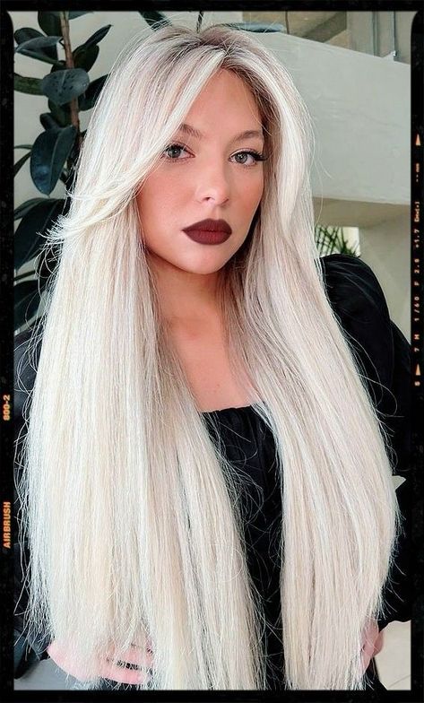 Platinum Blonde Long Hair with Curtain Bangs White Hair With Curtain Bangs, Long Platinum Blonde Hair With Bangs, Platinum Blonde Hair With Curtain Bangs, Hair Colours For Winter, Blonde With Curtain Bangs, Long Hair With Curtain Bangs, Long Platinum Blonde Hair, Long Platinum Blonde, Blonde Long Hair