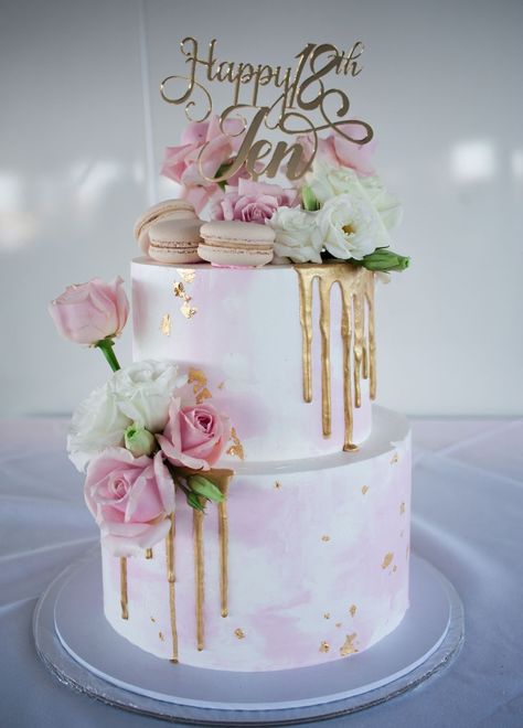 Gold Drip Birthday Cake, Drip Birthday Cake, Pink Drip Cake, Lady Cake, Gold Drip, Cakes For Women, Sydney Harbour, Decorated Cakes, Drip Cakes