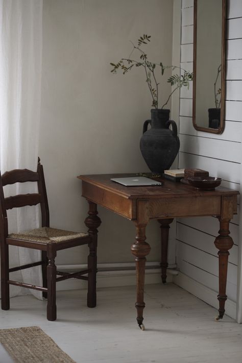 Antique Library Table Desk, Antique Desk Styling, Antique Table As Desk, Minimalist Antique Decor, Masculine Cottagecore, Vintage Small Desk, Desk In The Bedroom, Small Antique Desk, Vintage Wood Desk