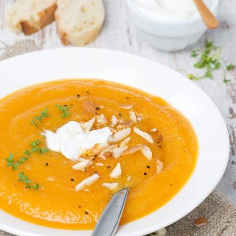 Smoked Butternut Squash Soup - BBQ & Grilling with Derrick Riches Squash Soup Recipes, Grilled Butternut Squash, Cream Of Vegetable Soup, Smoked Vegetables, Moroccan Carrots, Dairy Free Protein, Vegan Protein Recipes, Gluten Free Cereal, Granny Smith Apple