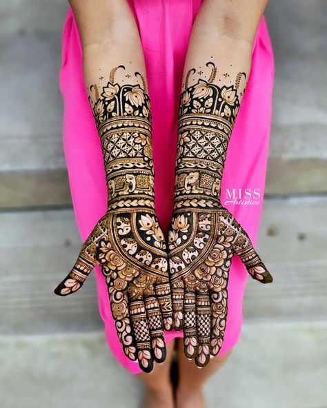 Mystical henna adorned with elephants and florals. Can you guess the number of elephants gracefully woven into this bridal artwork? 🌸🐘 @meerie_11 Bridal Mehndi Designs Elephant, Elephant Design Mehndi, Elephant Mehendi Design, Bridal Artwork, Henna Elephant, Unique Henna, Mehendi Decor, Engagement Mehndi, Bridal Nail