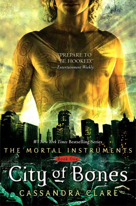 City of Bones by Cassandra Clare - Everyday Reading City Of Bones Book, Reading City, Ya Fantasy Books, City Of Ashes, Fantasy Reads, Bone Books, Fantasy Romance Books, Clary Fray, City Of Bones