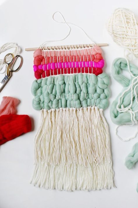 Weave with wool roving for a beautifully textured wall hanging. Get the full tutorial for making a similar weaving on www.aBeautifulMess Bedroom Upgrades, Room Diys, Crafty Decor, Weaving Inspiration, Yarn Wall Art, Diy Textiles, Weaving Ideas, Weaving Tutorial, Dream Weaver