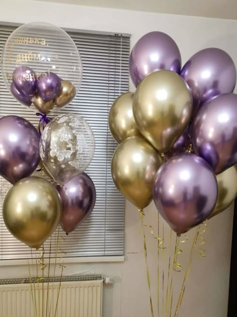 Purple White And Gold Party Decorations, Sweet 16 Party Ideas Purple And Gold, Purple Balloon Decorations Birthday, Gold And Purple Birthday Decorations, Graduation Party Ideas Purple, Lsu Graduation Party, Birthday Ideas With Friends, Gold Birthday Decor, Lilac Purple Dress