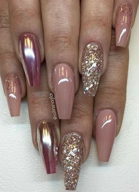 Matte Make Up, Shiny Nails Designs, Rose Gold Nails, Rose Nails, Metallic Nails, Nail Designs Glitter, Coffin Nails Designs, Bling Nails, Fancy Nails