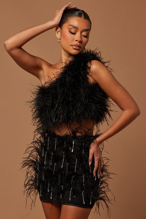 Available In Black. Feathered Top One Shoulder Sleeveless Hidden Size Zipper Lined Stretch 95% Polyester 5% Spandex Imported | Elise Feathered Top in Black size XS by Fashion Nova Feather Tops, Signature Style, Fashion Nova, Black Fashion, Mini Skirt, One Shoulder, Mini Skirts, Spandex, Zipper