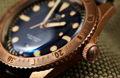 Editor’s note: The Divers Sixty-Five has been a runaway hit for Oris. Now, in its second collection, it’s offered in two sizes, with an ever-increasing range of dial options (green being… Carl Brashear, Oris Watches, Man Of Honour, Time And Tide, Watch Review, Watch Lover, Luxury Timepieces, Bronze Age, Rolex Submariner