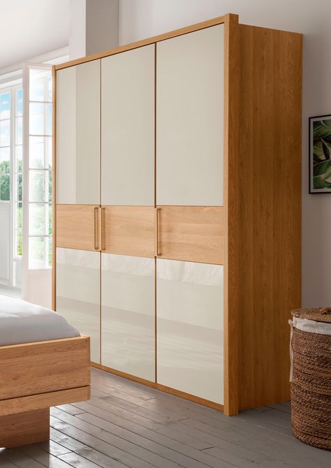 Discover stylish and space-efficient modern cupboard designs for small bedrooms. Elevate your space with innovative wardrobe interiors. Modern Bedroom Wardrobe, Wardrobe Laminate Design, Wooden Wardrobe Design, Bedroom Pop Design, Wardrobe Design Modern, Bedroom Wardrobe Design, House Main Door Design, Wardrobe Door Designs, Bedroom Interior Design Luxury