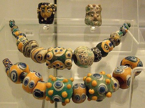 Phoenician Jewelry, Ancient Beads, African Trade Beads, Roman Glass, Carthage, Art Antique, Ancient Jewelry, Antique Necklace, Ancient Artifacts