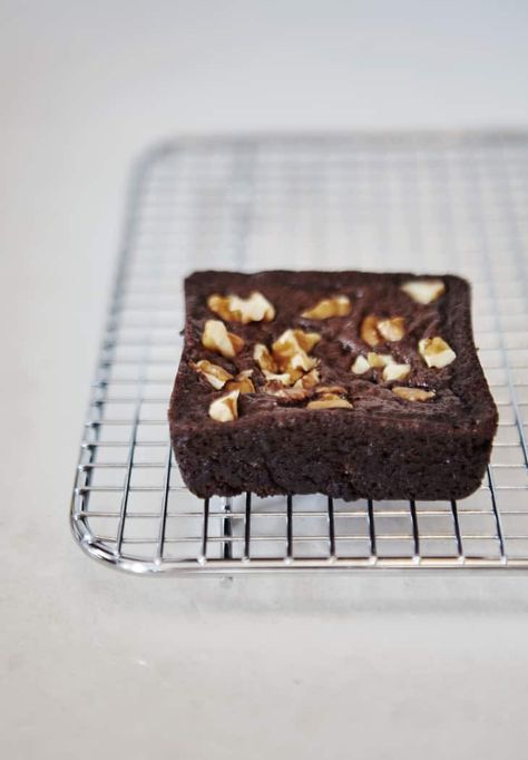 How To Bake a Brownie for One: gallery image 5 Brownies For One, Brownie For One, Dinner For 2, Dessert For Two, No Bake Brownies, Cooking Lessons, Cooking For One, Chocolate Craving, Cheesecake Bars