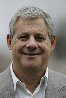 Cameron Macintosh producer of Les-Mis. Cameron Mackintosh, Open Quotes, Musical Comedy, I Wish I Had, Nike Jordan, Business Man, Meet You, North Face, Best Quotes