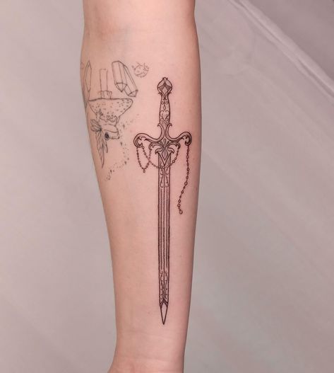 Sword Trio Dump 🗡️ Featuring Leah’s Estoc, Laura’s Zweihänder, and Herugrim from Lord of the Rings! Thank you so much to Leah, Laura, and Théoden (actually Caleb) for trusting me with these dangerous pieces 😊 #swordtattoo #dawnbreaker #fantasytattoo #etchingtattoo #dagertattoo #swordart #etchingtattoo #etchingart #goldcoasttattoos #brisbanetattooartist Elden Ring Tattoo, Etching Tattoo, C Tattoo, Fantasy Tattoos, Ring Tattoos, Tattoo Inspo, The Rings, Lord Of The Rings, Thank You So Much