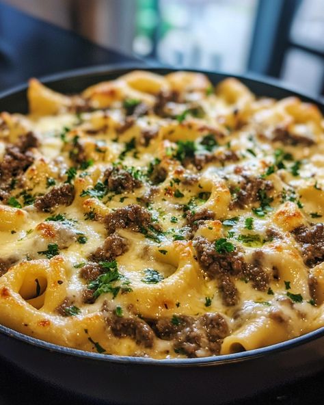 Cheesesteak Tortellini in Rich Provolone Sauce 🧀🍝 This Cheesesteak Tortellini is a delicious twist on classic Philly cheesesteak flavors, combined with cheesy tortellini in a rich provolone sauce. Perfect for a comforting and hearty meal! Ingredients: 1 lb thinly sliced beef steak (ribeye or sirloin) 1 package cheese tortellini 1 onion, sliced 1 green bell pepper, sliced 2 tablespoons butter 2 tablespoons flour 2 cups milk 1 cup shredded provolone cheese Directions: Cook the Tortellini: B... Cheesesteak Tortellini, Steak Ribeye, Cheesy Tortellini, Green Bell Pepper, Hearty Meal, Comfort Food Recipes Dinners, Philly Cheesesteak, Cheese Tortellini, Hearty Dinner