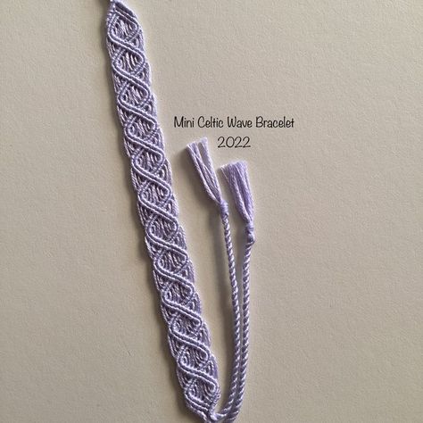 Green Thread Bracelet, Bracelet Patterns Macrame, Lemon Bracelet Pattern, Gradient Friendship Bracelet, Celtic Bracelet Pattern, Purple Friendship Bracelet Pattern, Zelda Friendship Bracelet Pattern, Complex Friendship Bracelet Patterns, Celtic Friendship Bracelet Pattern