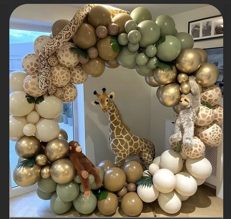 Forest Theme Party, Safari Balloon, Jungle Balloons, Jungle Thema, Jungle Safari Party, Wild One Birthday Party, Safari Birthday Party, Jungle Birthday, Garland Arch