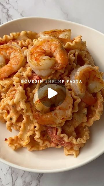 261K views · 15K likes | Sheila Williams on Instagram: "creamy boursin & shrimp pasta | a year ago my viral Boursin pasta was featured in an article on Eat This, Not That. I couldn’t believe it✨ What made it even more shocking was the day it was published, I felt a nudge inside me to google my name just for fun. I just searched “shewillevolve” and the article was there, published just a few hours before I searched my name🤯 

Recipe:
•boil pasta al dente & reserve 1/4 cup pasta water (I used 3/4 of package)
•add garlic herb boursin cheese in center of baking dish
•toss in 10oz cherry tomatoes around the cheese
•sprinkle pink salt over tomatoes 
•add in 1tbsp minced garlic over tomatoes
•lightly drizzle olive oil over everything 
•sprinkle 1tsp crushed red pepper & parsley over cheese
•bake Boursin Pasta Recipe, Boursin Pasta, Boursin Recipes, Pasta Recipes Video, Pasta Al Dente, Boursin Cheese, Pasta Water, Eat This Not That, Pasta Lover