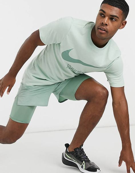 Sport Wear Photography, Sportwear Photoshoot Men, Fitness Shoot Ideas, Sport Fashion Photography, Nike Clothes Mens, Men Activewear, Sport Magazine, Gym Wear Men, Asos Men