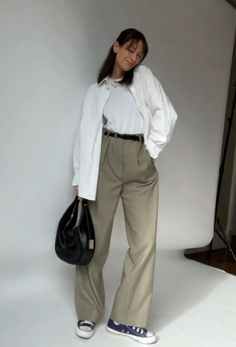 Style A Button Down Shirt, White Polo Outfit, White Denim Maxi Skirt, Hm Outfits, Sequin Skirts, White Outfits For Women, White Shirt Outfits, Skirt Satin, Satin Trousers