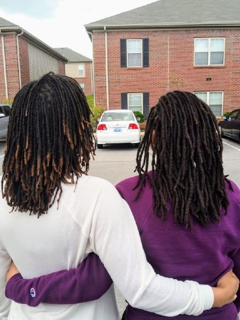 3 years loc'd interlocking on the left and palm rolling on the right Palm Rolled Locs, Locs Hairstyles, Locs, Rolls, Dreadlocks, Hair Styles, Hair, Beauty