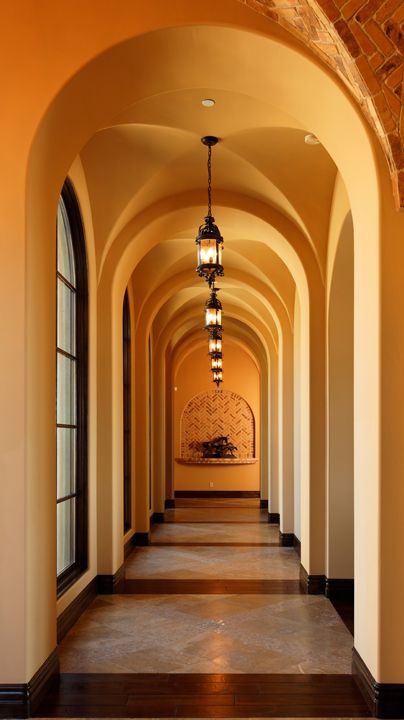 Vaulted Ceiling Ideas, Ruangan Studio, Barrel Ceiling, Mediterranean Interior, Narrow Hallway Decorating, Long Hallway, Spanish Style Homes, Vaulted Ceilings, Hallway Lighting