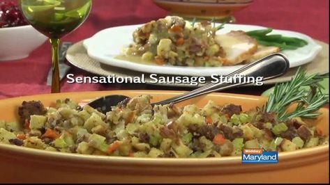 Sensational Sausage Stuffing Sausage And Apple Stuffing, Apple Dressing, Dressing With Sausage, Turkey Pan, Apple Stuffing, Sausage Stuffing Recipe, Stuffing Recipes For Thanksgiving, Sausage Stuffing, Sage Sausage