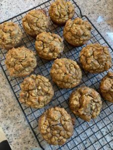 Recipe of the Week: Pumpkin Spice Superhero Muffins | Peak Performance Fitness Oat Muffins Gluten Free, Elyse Kopecky, Superhero Pumpkin, Superhero Muffins, Pumpkin Oat Muffins, Run Fast Eat Slow, Shalane Flanagan, Running Food, Pumpkin Oats