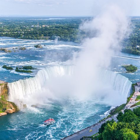 Two-Day Best of Niagara Falls Itinerary | Moon Travel Guides Nigeria Falls, Niagara Falls State Park, Ontario Parks, Niagara Falls Canada, Bridal Veil Falls, Victoria Park, Cheap Things, Bucket List Destinations, Fall Travel