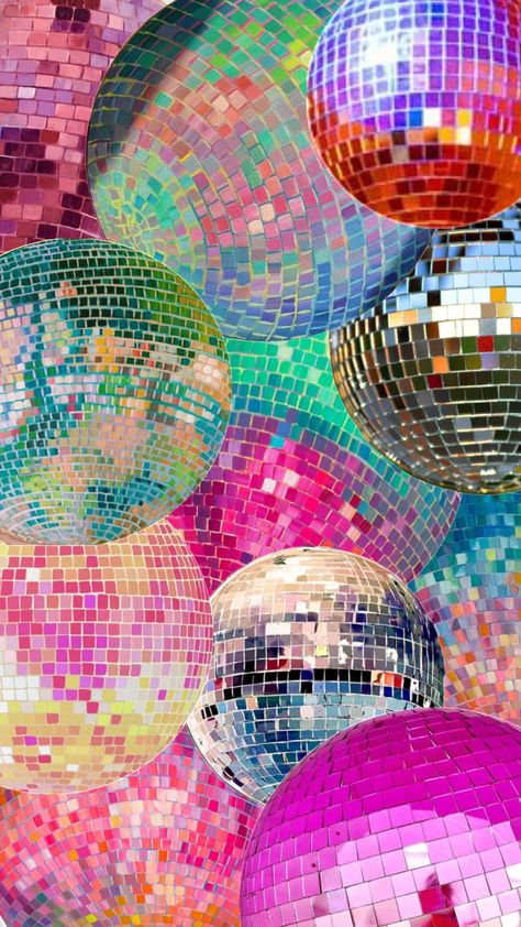 Disco balls!!! #disco #fyp #shufflefyp #fypshuffle #glitter #circles #spin Disco Ball Picture, Animated Garden, Happy Wallpapers, Disco Background, Garnet Steven, Background Inspiration, Car Candles, Ball Aesthetic, Animation Cartoon