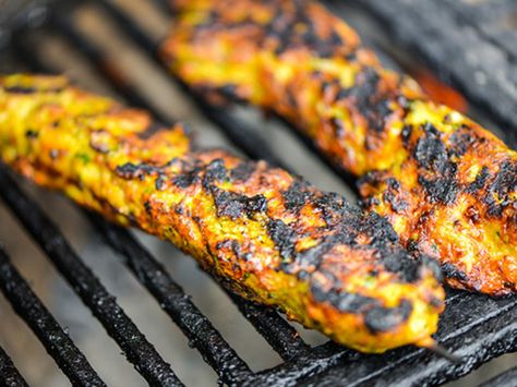 Grilling: Chicken Keema Ground Chicken Kabobs, Ground Chicken Kebab Recipe, Chicken Keema Recipe, Chicken Keema, Chicken Kabob Recipes, Keema Recipes, Chicken Kebab Recipe, Chicken Kebab, Kebab Recipe