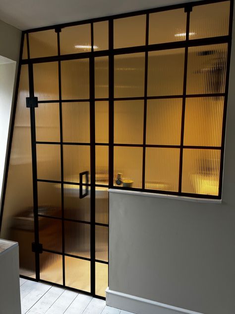 KpGlass offer Custom Made Crittall Style Shower Enclosures across London Crittall Bathroom, Reeded Glass Partition, Crittall Extension, Pocket Doors Bathroom, Amsterdam Interior, Walking On Glass, Crittal Doors, Glass Office Partitions, Big Shower