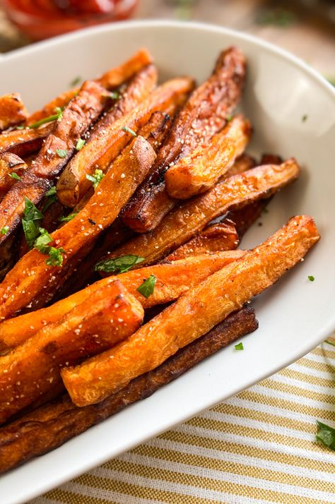 Crispy Sweet Potato Fries | The Secret to the BEST Fried Sweet Potatoes Fried Sweet Potato Fries, Fried Sweet Potatoes, Fried Sweet Potato, Crispy Sweet Potato Fries, Crispy Sweet Potato, Potato Fries, Spices And Herbs, Hot Oil, Sweet Potato Fries