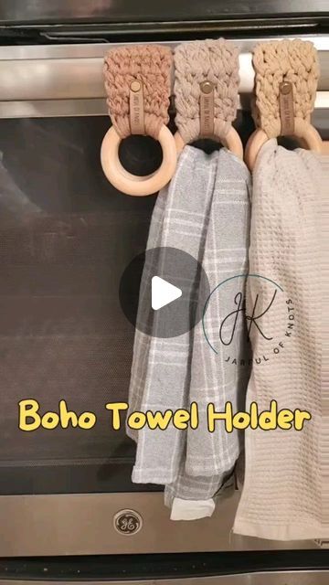 Crochet Towel Holders, Quick Crochet Projects, Yt Channel, Cat Painting, Doja Cat, Towel Holder, Crochet Gifts, Christmas Present, Crochet Tutorial