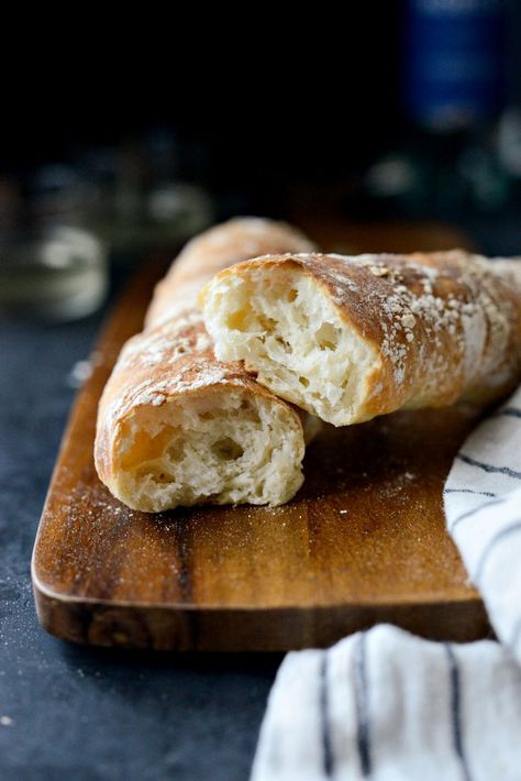 No-Knead French Bread No Knead French Bread, Homemade Baguette Recipe, Homemade Baguette, Overnight Bread, Easy French Bread Recipe, Beautiful Bread, Baguette Recipe, French Bread Recipe, Knead Bread Recipe