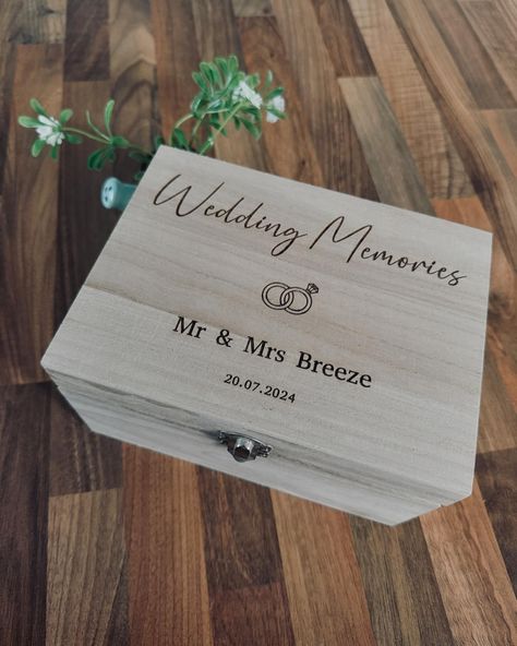 Wedding Memory Box Ideas, Personalised Memory Box, Personalised Wooden Box, Wedding Memory Box, Gift Box Wedding, Wooden Memory Box, Wedding Memory, Wedding Box, Wooden Gift Boxes