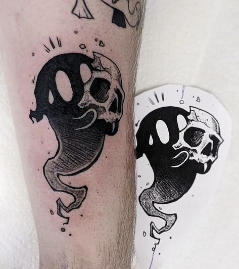 Tattoo Ghost, Tattoo House, Ghost Ghoul, Sketchy Tattoo, American Traditional Tattoo Ideas, Traditional Tattoo Ideas, Funky Tattoos, Dibujos Tattoo, Ghost Tattoo