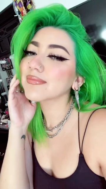 Arctic Fox Hair Color on Instagram: "This is your sign 🪧 It’s time for a switch up 😉 @kebeautyy used Phantom Green and Space Cowgirl 💚✨ #afphantomgreen #afspacecowgirl" Arctic Fox Space Cowgirl, Artic Fox Hair, Fox Hair Dye, Fox Hair Color, Vivid Hair, Arctic Fox Hair Color, Fox Hair, Vivid Hair Color, Space Cowgirl