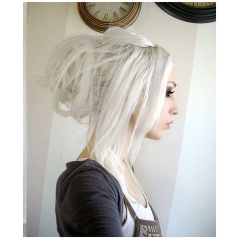 White Dreads, Blonde Dreads, Long White Hair, Platinum Hair, White Blonde, Hair Envy, Dream Hair, Platinum Blonde, Love Hair