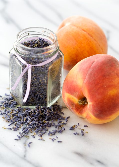 Lavender Jam, Flower Combinations, Peach Lavender, Cut Recipe, Lavender Recipes, Canning Jam, Dried Lavender Flowers, Easy Meal Ideas, Peach Jam