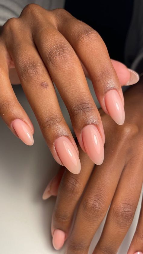 Simple Clean Aesthetic Outfits, Clean Almond Nails, Biab Nails Almond, Nude Pink Almond Nails, The Gel Bottle Biab, Nails Biab, The Gel Bottle, Biab Nails, Nail Aesthetic