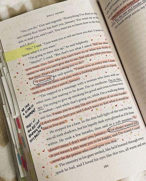 Book Annotation Aesthetic, Aesthetic Annotations, Annotation Aesthetic, Book Annotation Tips, Book Tabs, Romantic Book Quotes, Beach Read, Book Annotation, Favorite Book Quotes