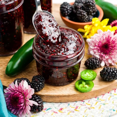 Blackberry Jalapeno Jam Blackberry Jalapeño Jelly, Blackberry Pepper Jelly Recipe, Blackberry Jalapeno Jam, Cream Cheese Jalapeno Poppers, Jalapeño Jelly, Rhubarb Scones, Blackberry Jam Recipes, Pepper Jelly Recipes, Jalapeno Jam