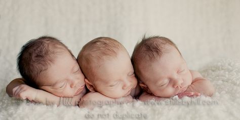 Photo shoot coming up with newborn triplets--looking for ideas! Triplet Photoshoot, Triplet Photography, Triplet Newborn, Triplets Photography, Newborn Triplets, Twin Photography, Triplet Babies, Baby Fotografie, Children Photography Poses