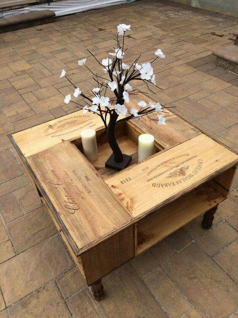 Wine Box Table, Crate Coffee Table, Wine Crate, Table Cafe, Diy Coffee Table, Diy Coffee, Wine Box, Pallet Wood, Coffee Table Design