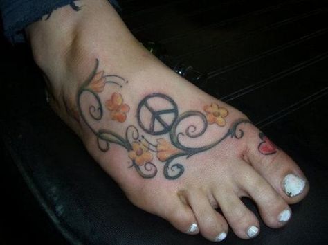 Peace Man Tattoo Ideas Ankle, Hippie Tattoo Ideas, Peace Sign Tattoo, Peace Sign Tattoos, Soft Tattoo, Peace Tattoos, Tato Dengan Makna, Tattoo Foot, Hippie Tattoo