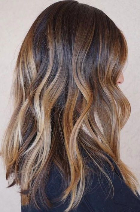 Balayage Caramel, Hairstyles For Brunettes, Brown And Blonde, Balayage Hairstyles, Caramel Balayage, Short Hair Balayage, Hair Colours, Hair Color Balayage, Balayage Highlights