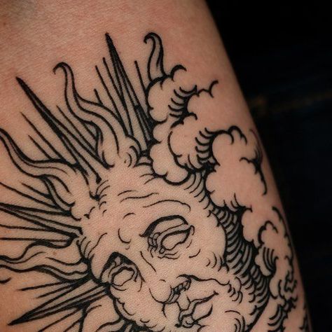 Sun Engraving, Tattoo 2024, Black Work Tattoo, Woodcut Tattoo, Medieval Tattoo, Engraving Tattoo, Work Tattoo, Sun Tattoo, Black Work