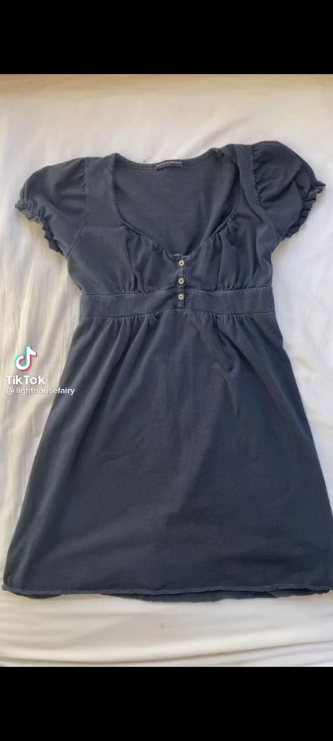 Gilmore Girls Rory, Twilight Core, Blair Dress, Twilight Aesthetic, Aesthetic Core, Brandy Melville Dress, Diy Clothes Design, Aesthetic Inspiration, Rory Gilmore